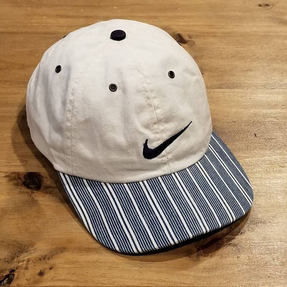 Vintage Nike Hat Cap White Blue Swoosh Made USA Snapback Striped Bill - Picture 6 of 10